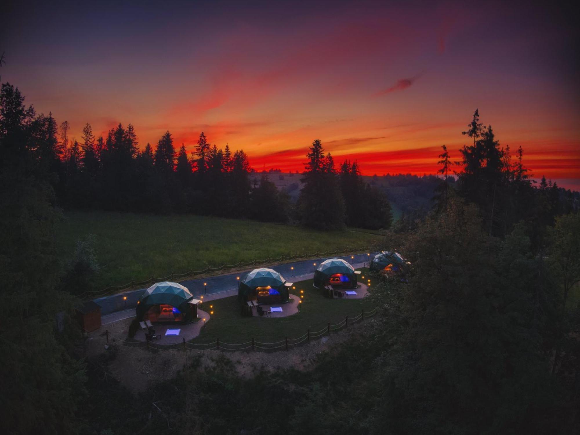 Peak Glamp & Jacuzzi Hotel Zakopane Exterior foto